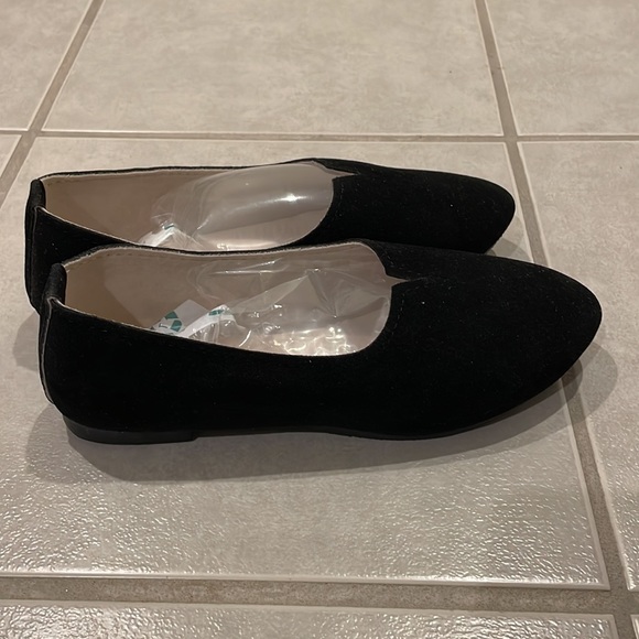 Women’s flats size 36 - Picture 6 of 6